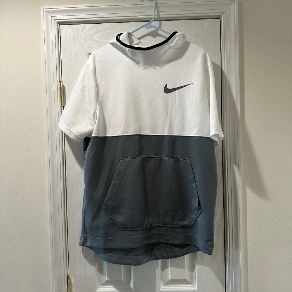 Men’s Nike Short Sleeved Hoodie